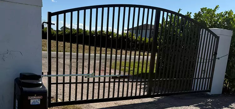 Driveway Fence Repair Greenacres