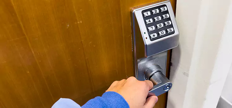 Why Choose Us for Your Keypad Lock Needs in Greenacres, FL?