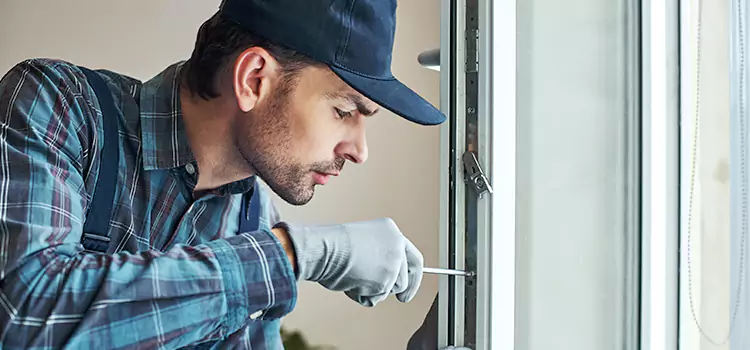 Emergency Response for Latch Issues Greenacres